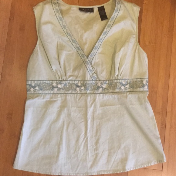 Axcess Tops - Embroidered Top